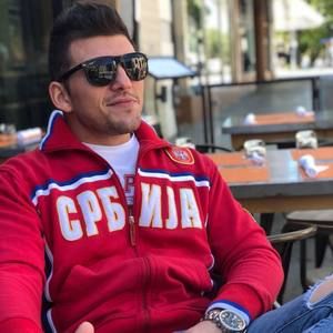 Meet your Posher, Dany